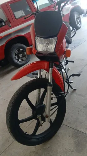 Pop 100 moto muito boa documentação tudo ok no ponto de transferir