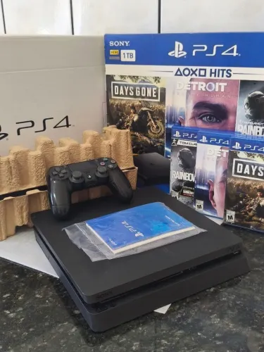 Playstation 4 slim 1tb