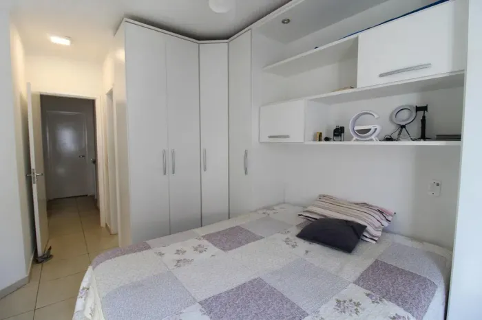 Casa em Condomínio | 3 Dormitórios | 1 Suíte | Piscina | 2 Vagas