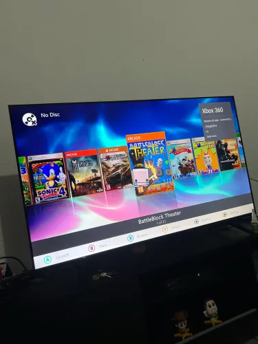 Xbox 360 S mais de 100 jogos 