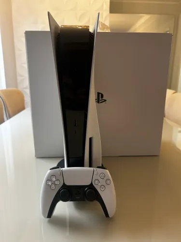 Ps5 mídia física IMPECÁVEL, acompanha caixa completa, suporte, cabos e controle original