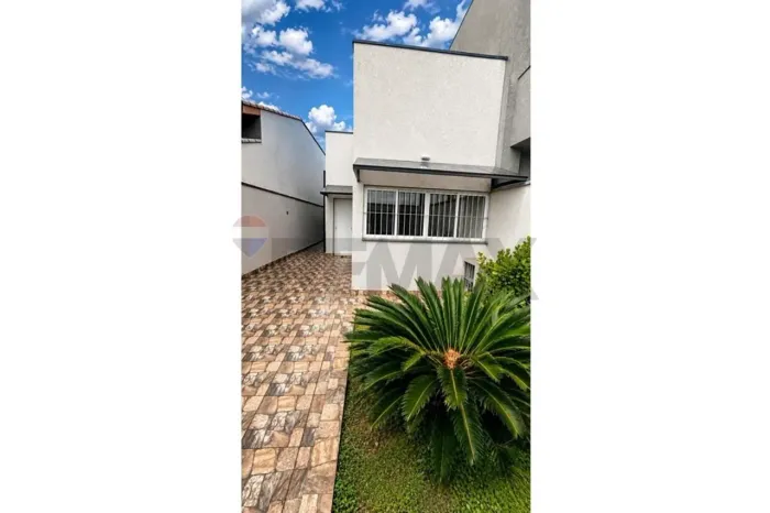 Imóvel para Locação! Próximo ao mar,