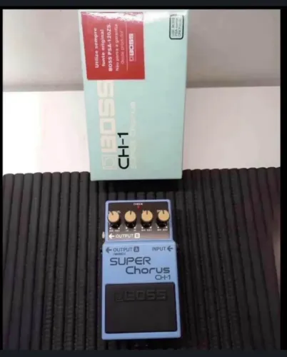 Pedal Boss - Super Chorus - CH-1