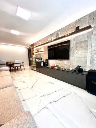 Apartamento à venda com 133 m², 3 suítes, Setor Bueno, Goiânia, GO