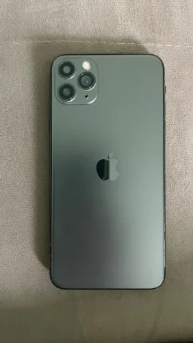 Vendo celular iPhone 11 pro max 128 Gb