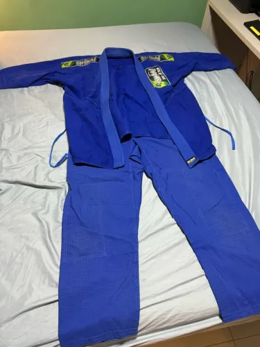 Kimono A4 shinai ( novo )