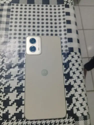 Vendo um celular Motorola 34