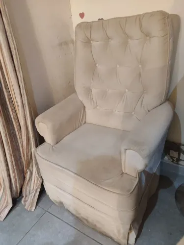 Poltrona amamentação um ano de uso.