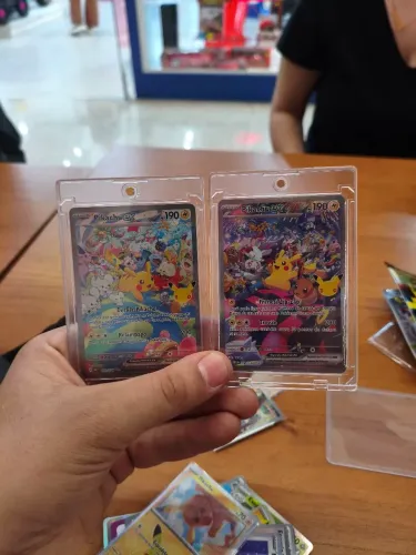 Pikachu 30 anos Dia e Noite