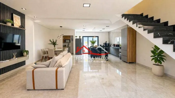 Sobrado com 3 dormitórios à venda, 151 m² por R$ 800.000,00 - Chácaras Bom Tempo - Franco