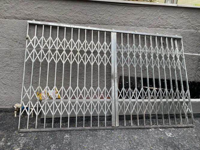 Vendo pantográfica 3,36 x 2,2 m2