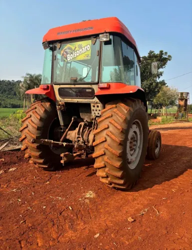 Massey Ferguson 275 