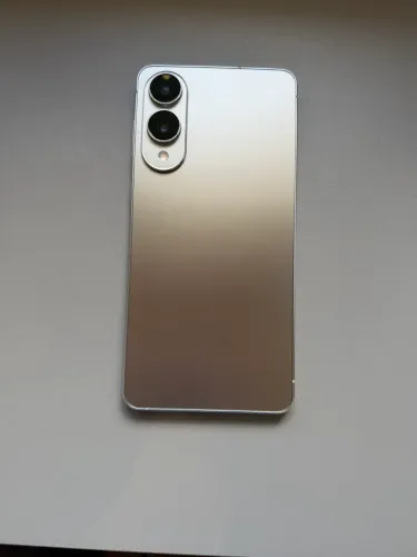 Vendo celular Samsung S25 Edge FE 512GB