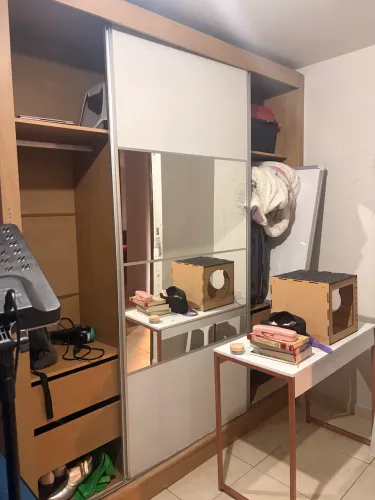 Guarda roupa casal