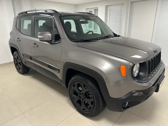 RENEGADE NIGHT EAGLE 2.0 4X4 TURBO DIESEL ANO 2018