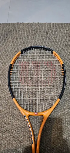 Raquete Wilson Ultra 100 Titanium Soft shock em ótimo estado para iniciantes