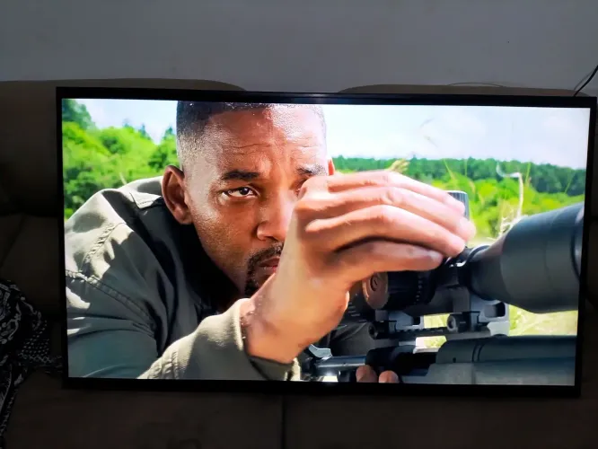 Tv samsung 49 polegadas smart tv conservada