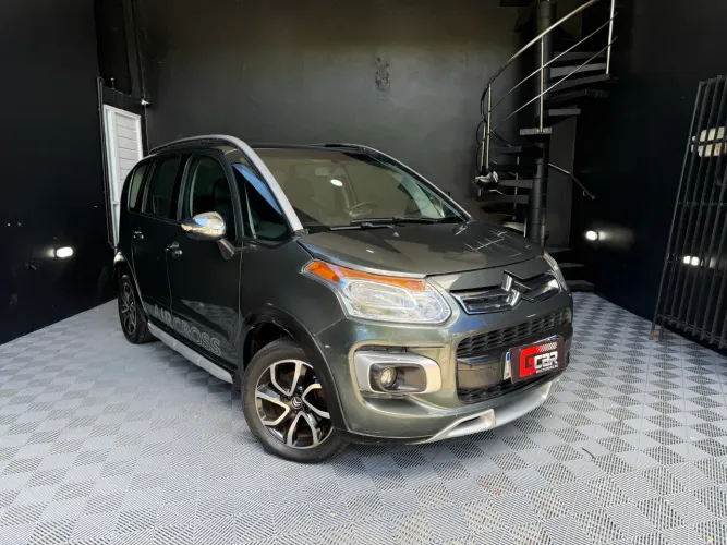 Citroen Aircross Exclusive 1.6 Flex 16V 5P Mec. 2011
