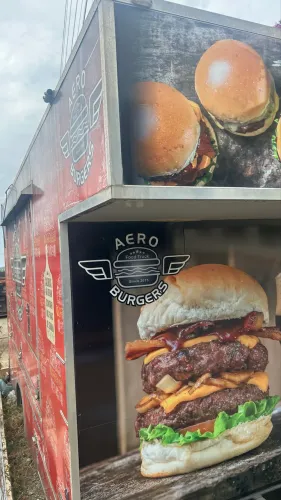 Baú food truck lanche