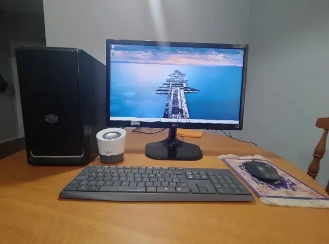 Computador desktop PC Ryzen 5 3400G 16GB RAM + Monitor LG IPS 23"