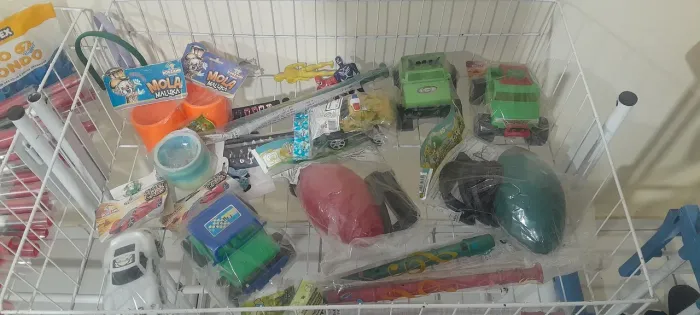 Brinquedos unisex 3$ cada