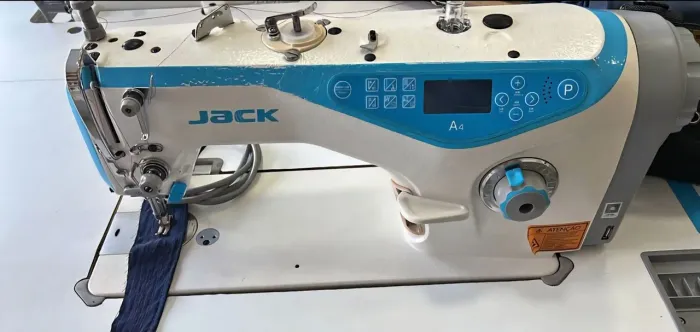 Reta eletrônica jack