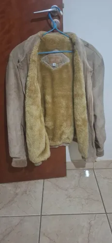 Blusa de Couro importada