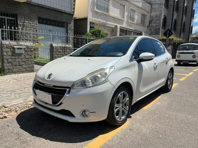 Peugeot 208 Griffe 1.6 Flex 16V 5P Aut. 2016