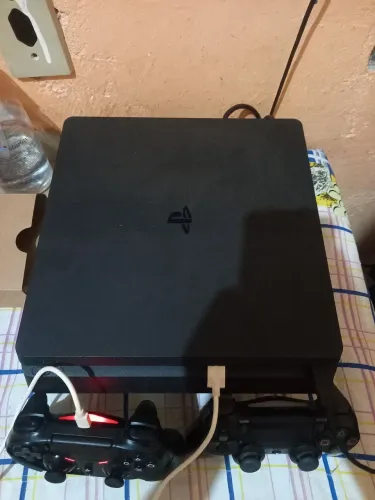 Playstation 4 Slim 800gb
