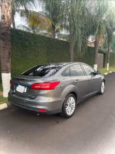 Ford Focus Fastback Se/se Plus 2.0 Flex Aut. 2016