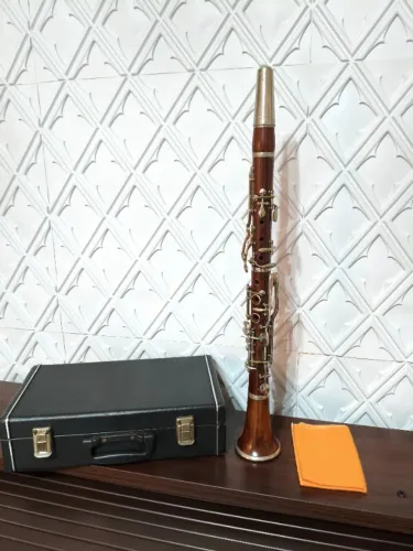 Clarinete Bugobot 13 Chaves Em Dó Madeira Vintage Raridade