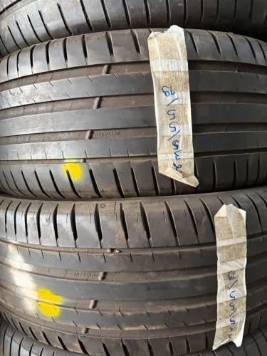Pneus 235/55/19 marca Michelin