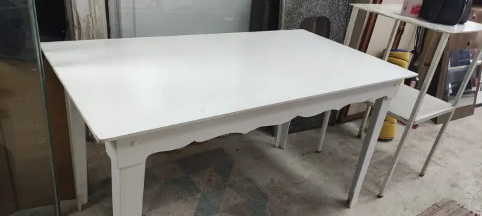 Mesa linda Para decoração e Muito mais