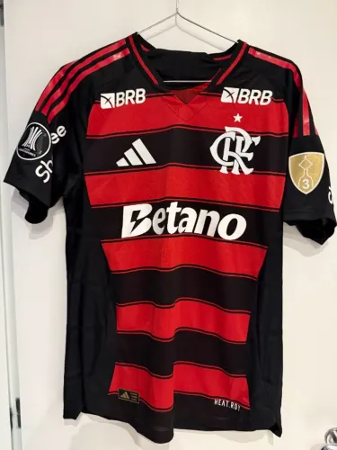 Camisa do Flamengo de jogo libertadores 2025