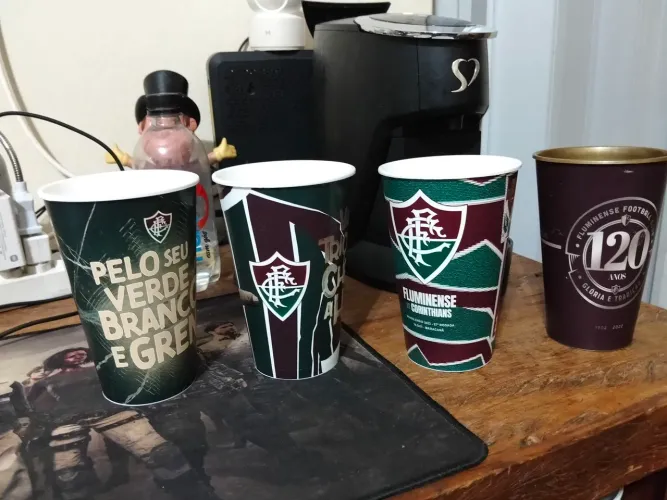 Qualquer copo do Fluminense por r$ 10
