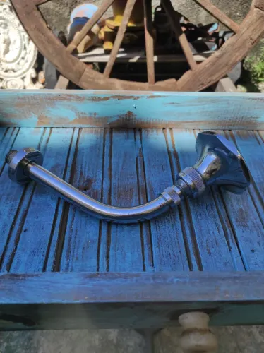 Chuveirinho Muito Antigo,Leia: