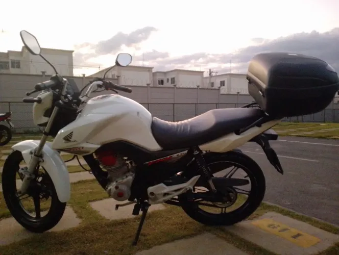 Honda cg fan 160 ,segundo dono,2016 recibo digital em branco no meu nome só transferir 