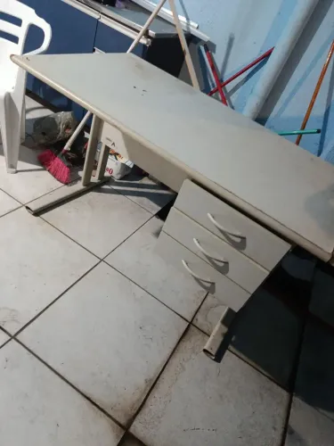Mesa de escritório, mesa de estudo!!