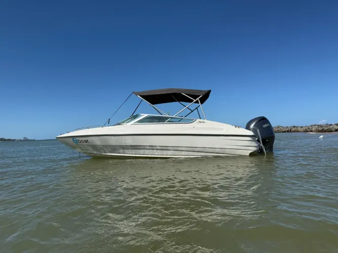 Lancha HD 21 + Yamaha 150 HP com Garantia de Fábrica até 2028