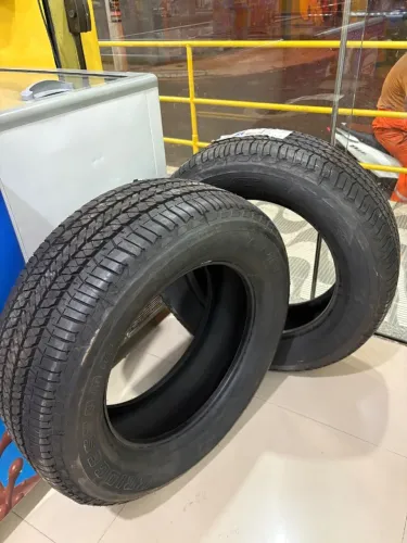 Pneu aro 18