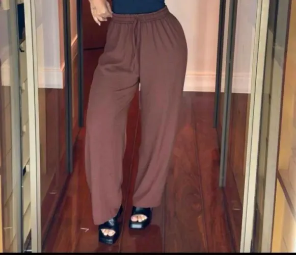 Roupa Feminina e 1 sutiã