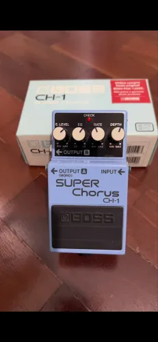 Pedal De Efeito Boss Super Chorus Ch-1