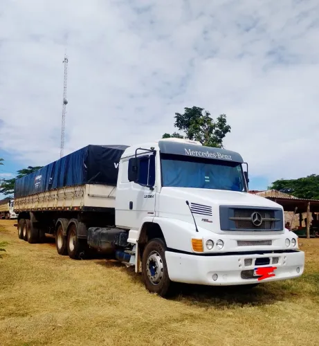 Vendo caminhão Mercedes Benz 1634 com carreta graneleiro