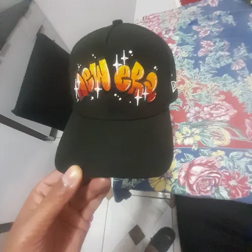 Boné new era edição especial modelo difícil de encontrar somente venda eu entrego