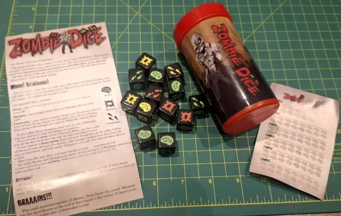 Jogo Zombie Dice Nunca usado board game tabuleiro