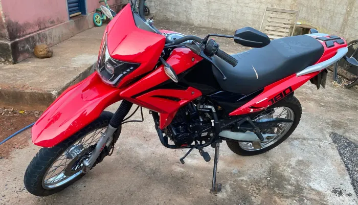 Vendo ou troco por moto maior de preferência Royal Enfild