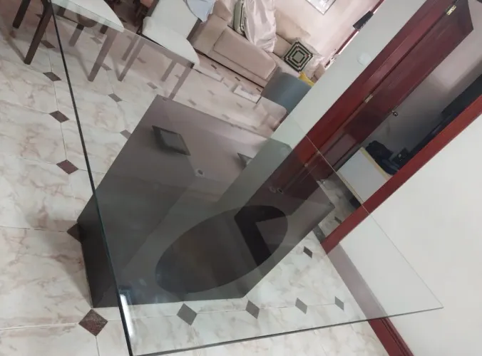 TAMPO DE MESA EM VIDRO