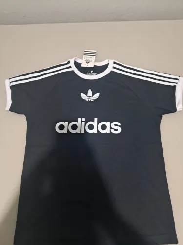 Camisa retrô Adidas