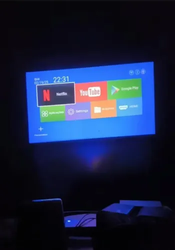 Projetor HY300 Magcubic 4K HD Wi-Fi Bluetooth - Ótimo Estado