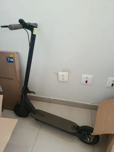 Patinete elétrico - retirada de peças